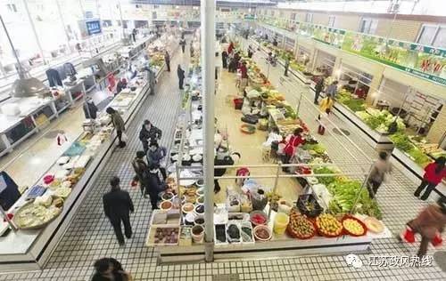 到市集或商場買東西要想不缺斤少兩，就得看商家是不是統(tǒng)一配的電子稱。(圖2)